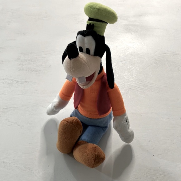 Disney | Goofy & Book - Picture 5 of 16